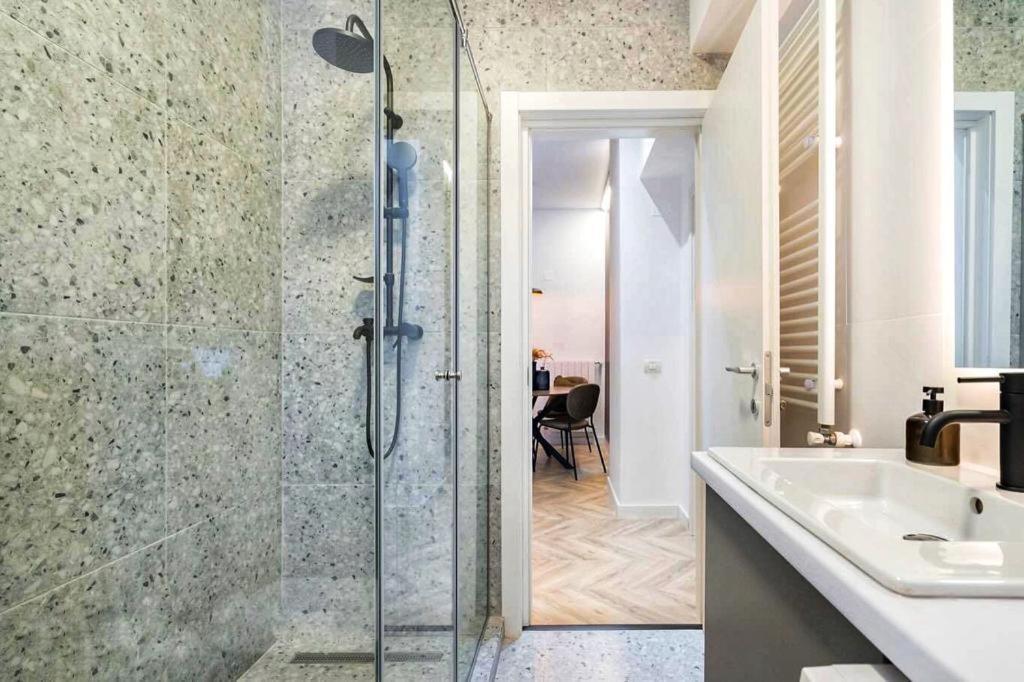 Angelo Bello Luxury Suite City Center By Sattal Bucharest Exterior photo
