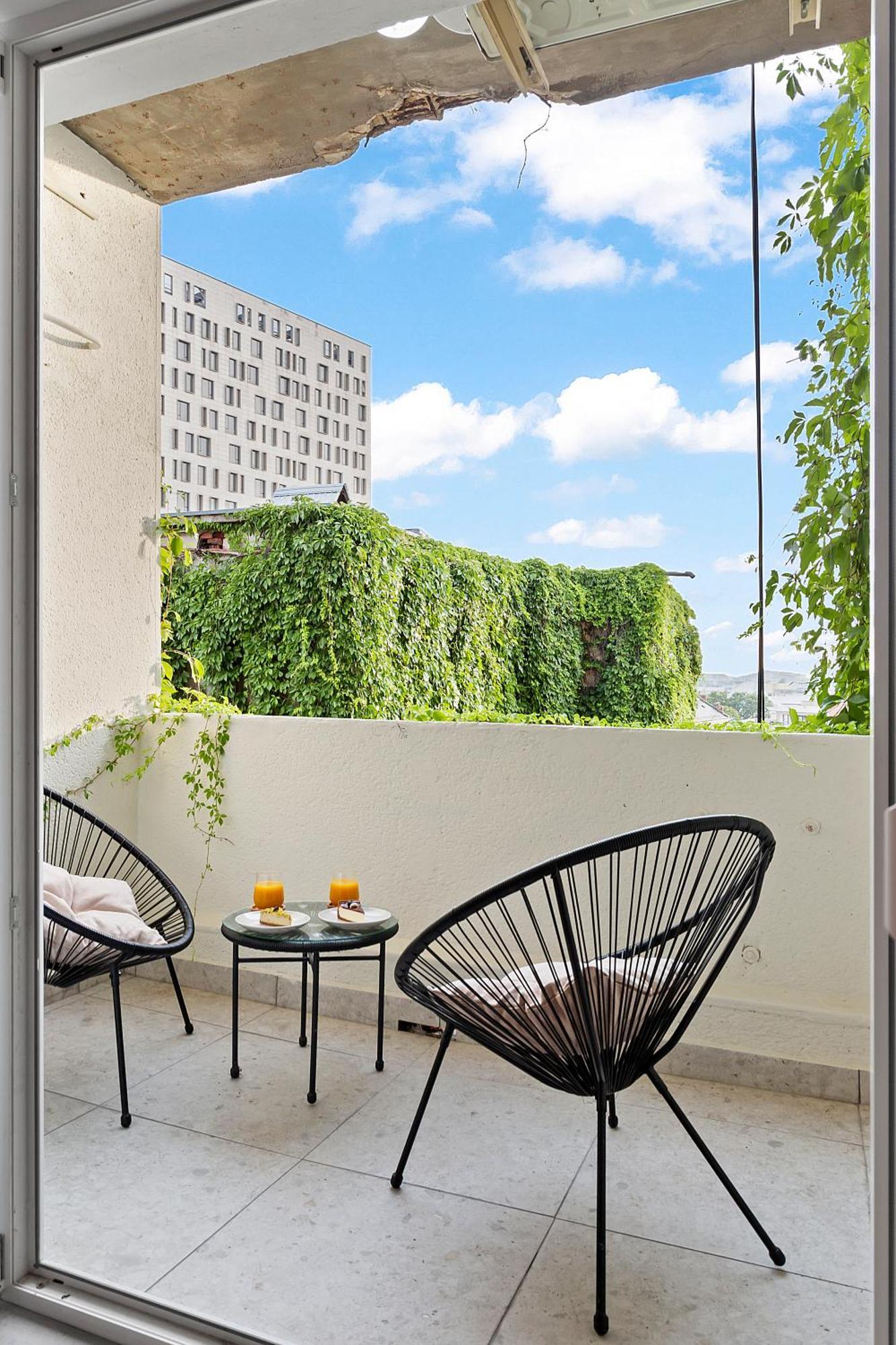Angelo Bello Luxury Suite City Center By Sattal Bucharest Exterior photo